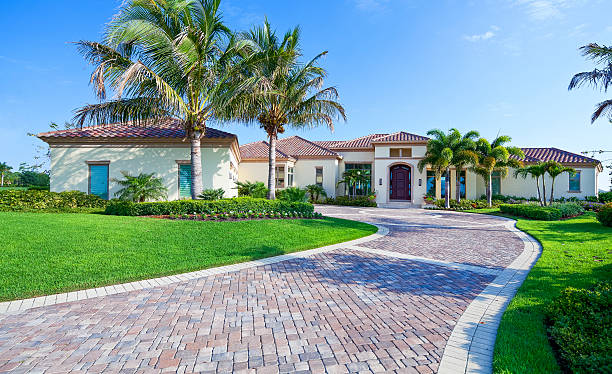 Trusted Pelican Bay, FL Driveway Pavers Experts